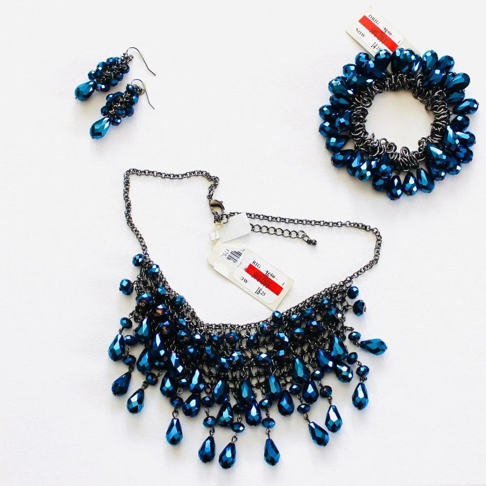 Jewelry Set by M Haskell - Picture 1 of 9